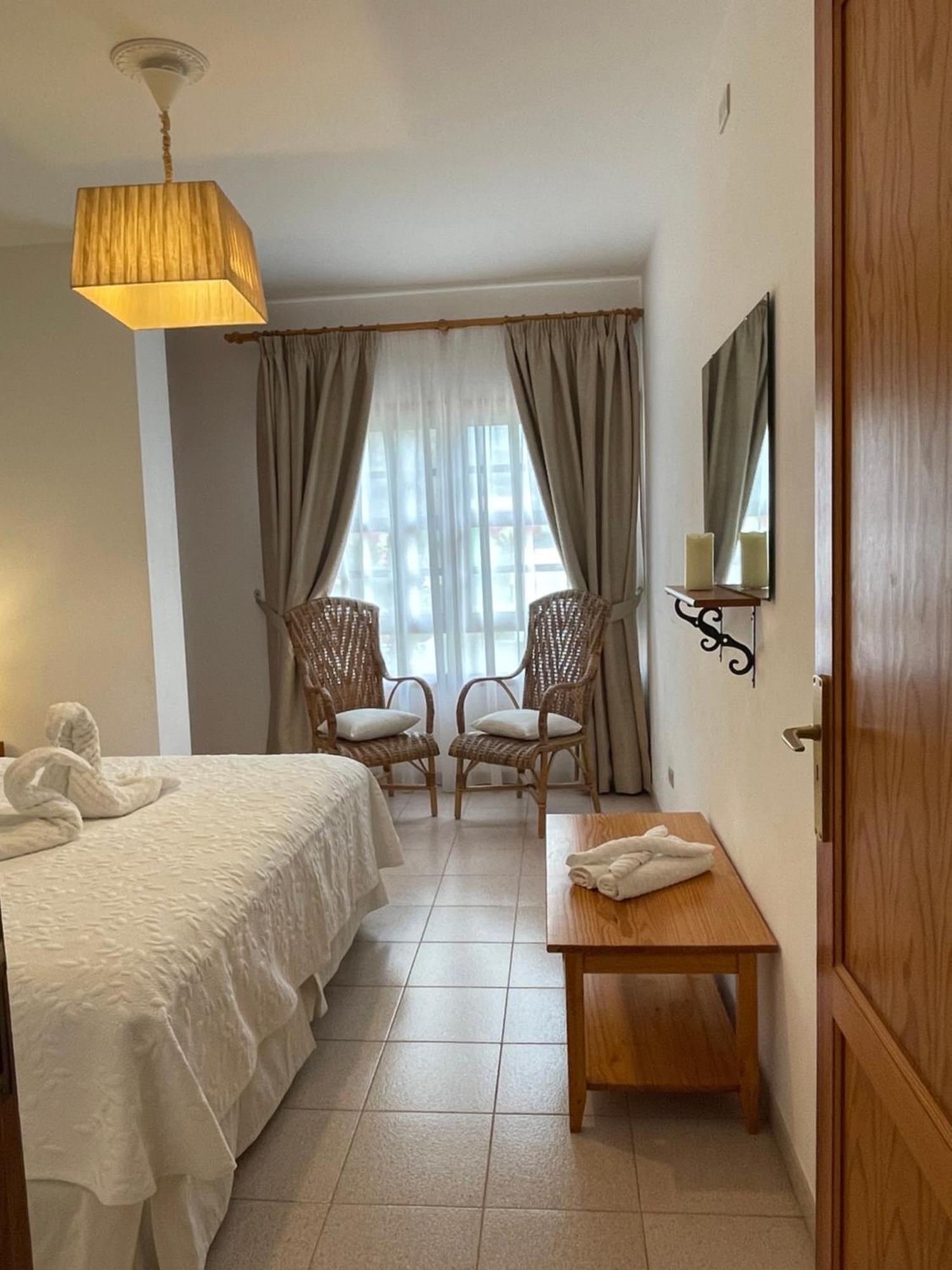 Edificio Orion, E11 Apartment